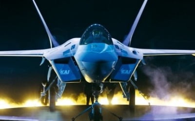 "'KF-21' 개발비, 방산물자 지정에 5000억 줄어" 