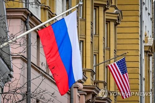 미·러 외교 갈등 속 CIA 국장 모스크바 방문…"양국 관계 논의"