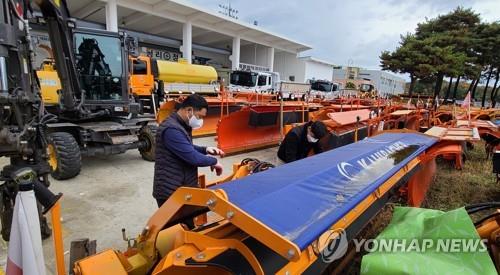 "한파로부터 취약계층 지켜라"…지자체, 안전한 한파·제설 대비