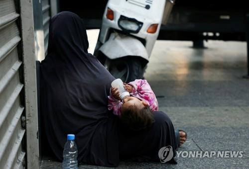 끼니 거르고 학업도 포기…최악 경제난 레바논 '아동 위기'