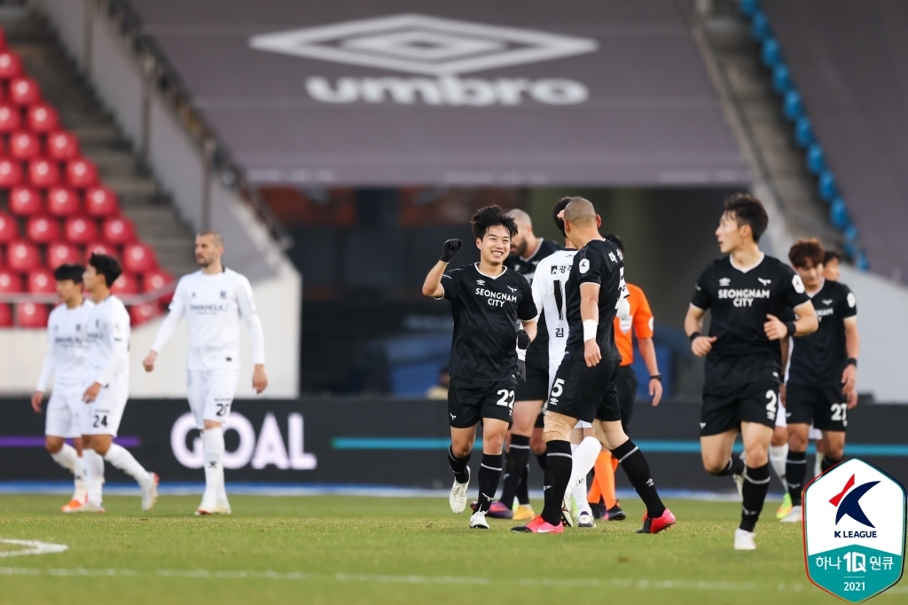 '주민규 통산 100호골' 제주, 수원FC에 1-0 승리…4위 확보(종합)