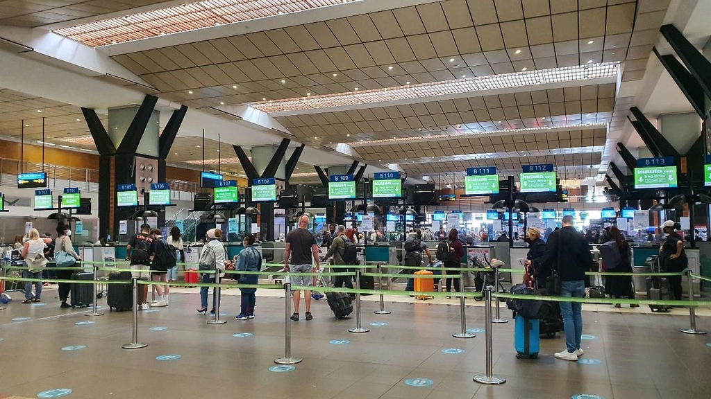 [남아공 르포] 유럽행 비행편 '전멸'한 요하네스버그 공항