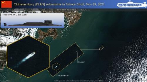 中 핵잠함 '노출' vs 美 초계기 감시 추적…대만해협 긴장 고조
