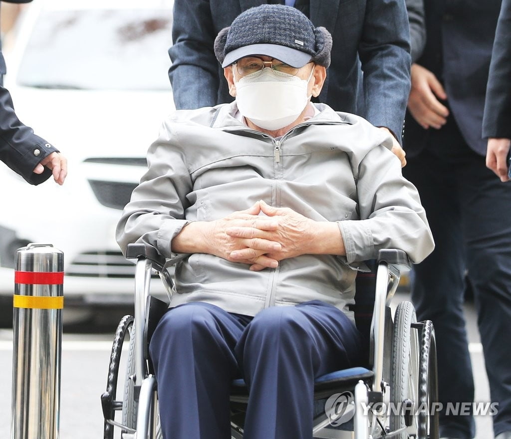 신천지 이만희, '코로나 방역방해' 항소심도 무죄