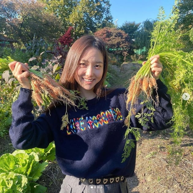 '전현무♥' 이혜성 "이렇게 작고 소중해" [TEN★]