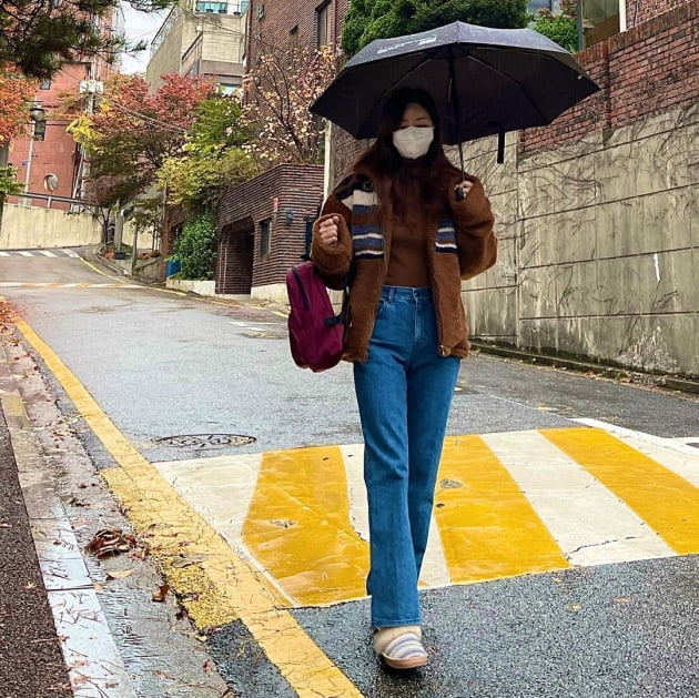 '한재석♥' 박솔미, 18만원 후리스에 털슬리퍼 신고 "패딩 입어도 괜찮을" [TEN★]