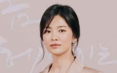 식상해진 송혜교, '제자리걸음' 모습이 아쉬운 이유 [TEN스타필드]