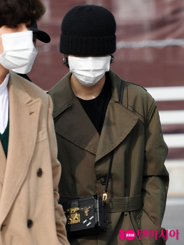 [TEN 포토] 방탄소년단 지민 '공항에 나타난 가을남자'