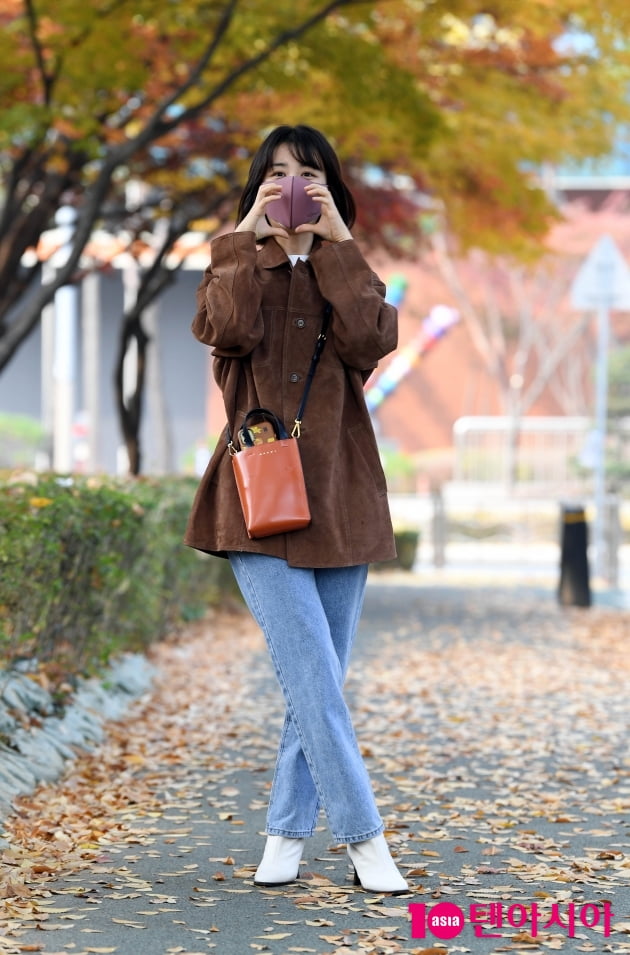 [TEN 포토] 박하선 '가을을 사랑합니다'