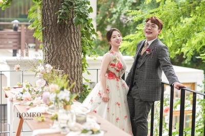 송필근, '♥4살 연하 은행원'과 결혼…"이제야 어른이 된 것 같다"