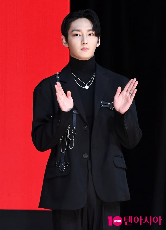 [TEN 포토] SF9 주호 '가벼운 갈비뼈 부상'