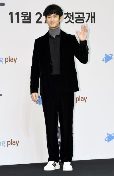 [TEN 포토] 김수현 '매력으로 빈틈없는 외모 '