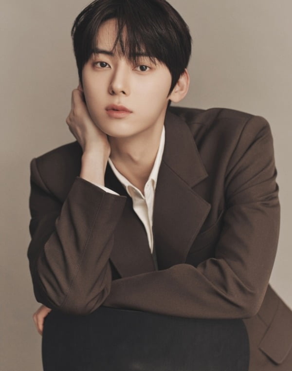 뉴이스트 황민현 /사진제공=플레디스엔터테인먼트