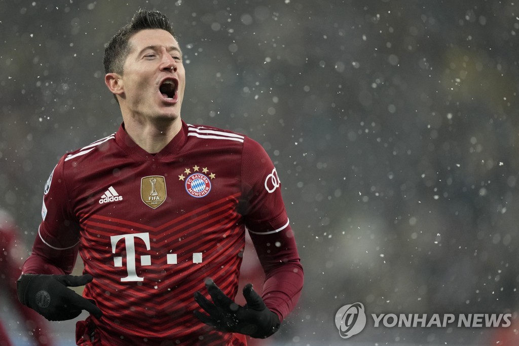 'Ronaldo and Sancho goal taste' Manchester United advance to UCL round of 16... Chelsea also joined