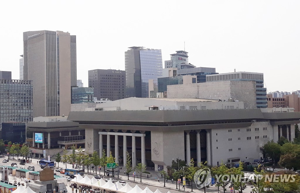 서울시의회, '블랙리스트 의혹' 안호상에 집중 포화(종합)