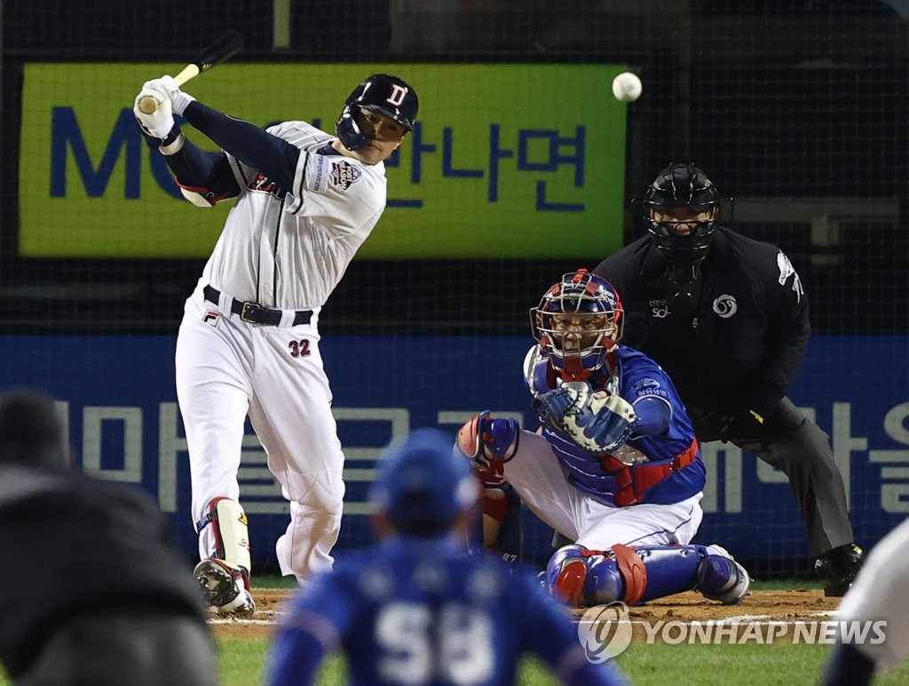 '가을의 지배자' 두산 최초로 7년 연속 KS 진출…페르난데스 MVP(종합2보)