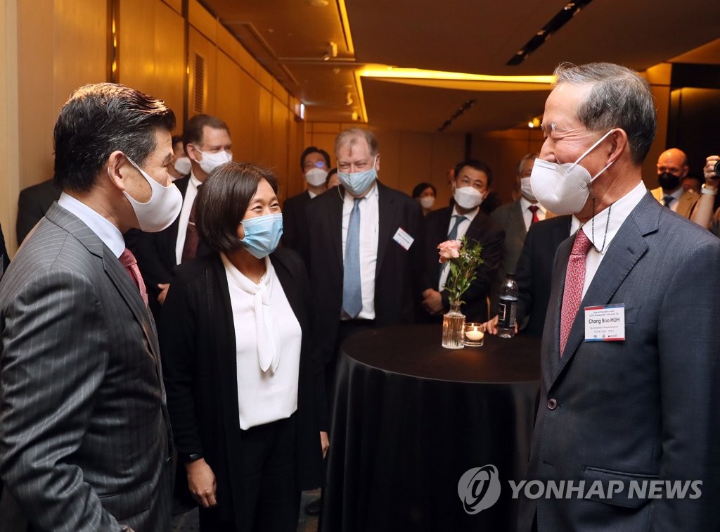 美USTR 대표, 한국 기업인들 만나 "노동 중심 무역정책 펼칠 것"