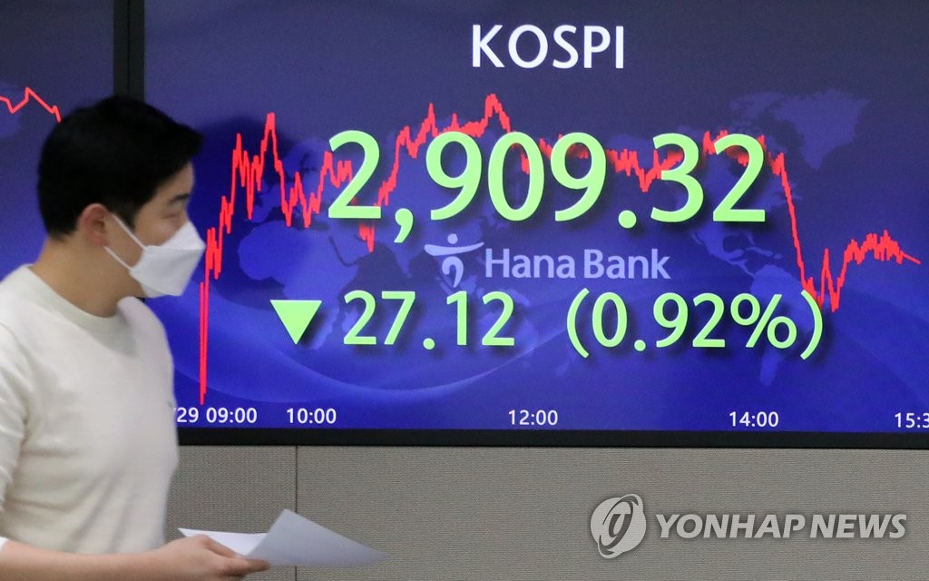 세계 경제, 이번엔 오미크론에 발목 잡히나…한국도 '촉각'