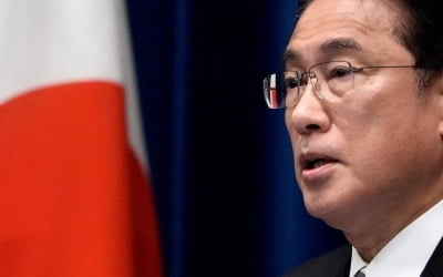 [속보] 일본, '오미크론 공포'에 전세계 외국인 입국 금지키로
