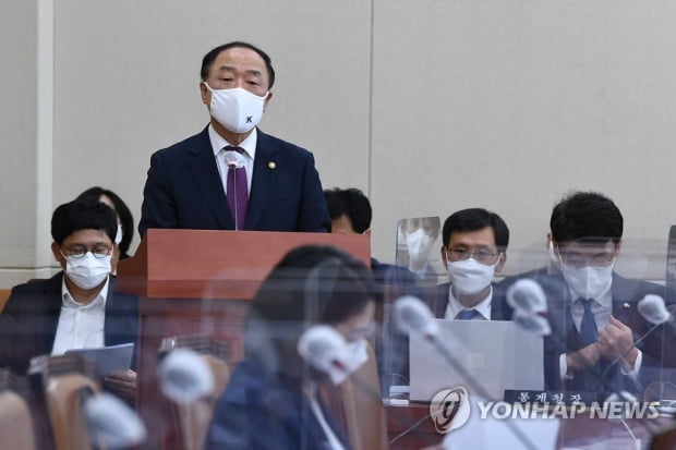 與, 세금폭탄론 대응 부심…양도세 완화 속도 붙나