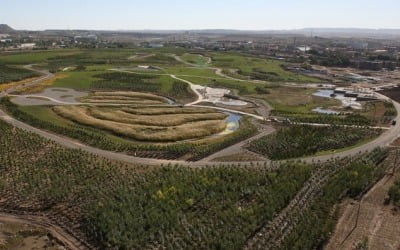 희토류 사업 재편 속도 내는 중국…1위 채굴업체, 가공 전문업체와 협력 강화