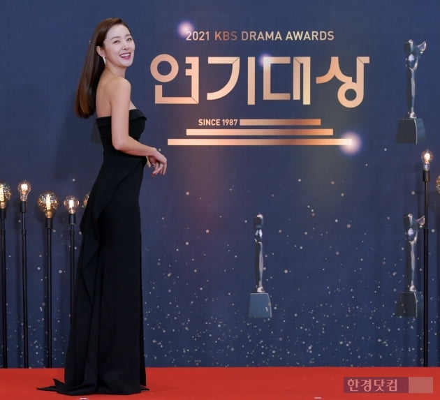 [포토] 소이현, '연기대상에 제가 빠질 수 없죠'(2021 KBS 연기대상)