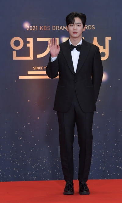 [포토] 김요한, '여심 저격 잘생김'(2021 KBS 연기대상)