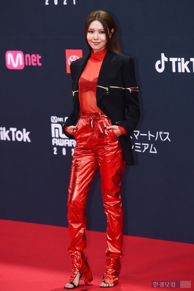 [포토] 최수영, '어마어마한 비율에 눈길~' (2021 MAMA)