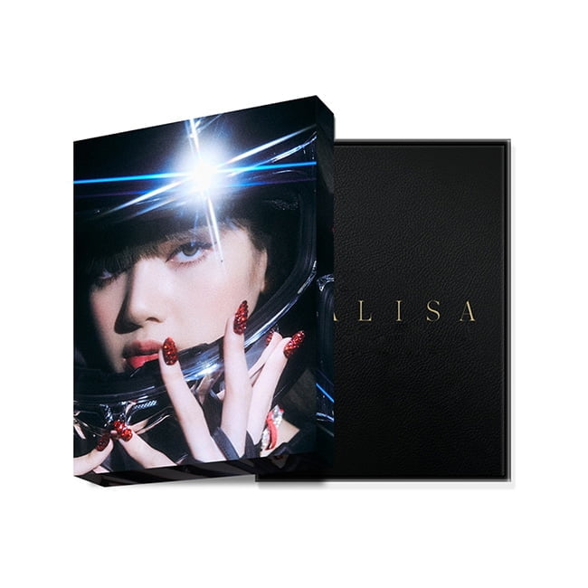 블랙핑크 리사, 'LALISA' 스페셜 포토북 예약 판매 시작