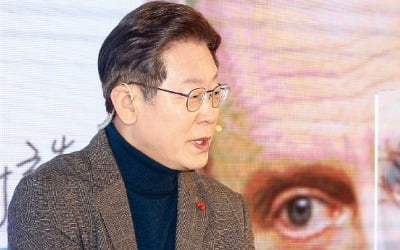 샌델 만난 이재명 "대입 추첨제에 공감한다"