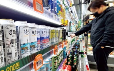 수제맥주 열풍에…에일, '라거 제국' 넘본다