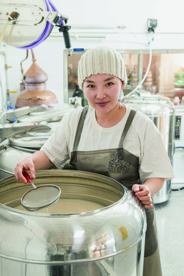  토란을 싫어해도 마실 수 있는 토란 막걸리[막걸리열전]