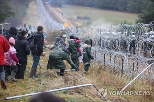 EU 난민 정책, 인권과 현실 사이서 '진퇴양난'