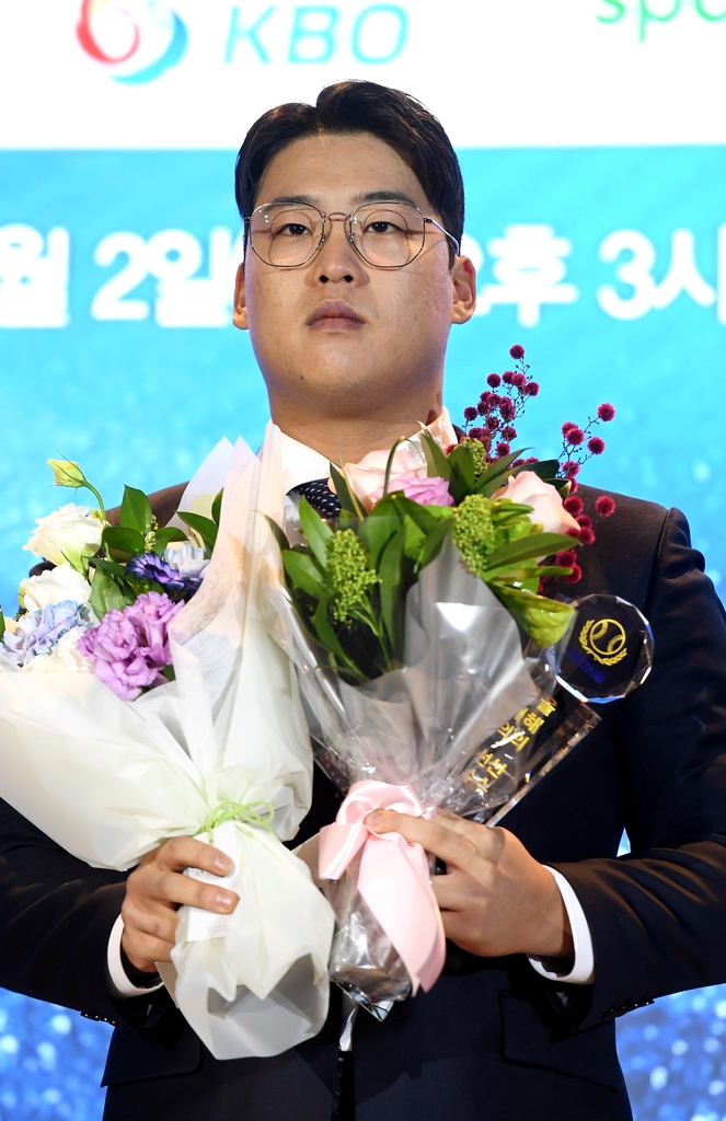kt 강백호, 스포츠서울 올해의 선수상 "많은 것 배운 한해"(종합)