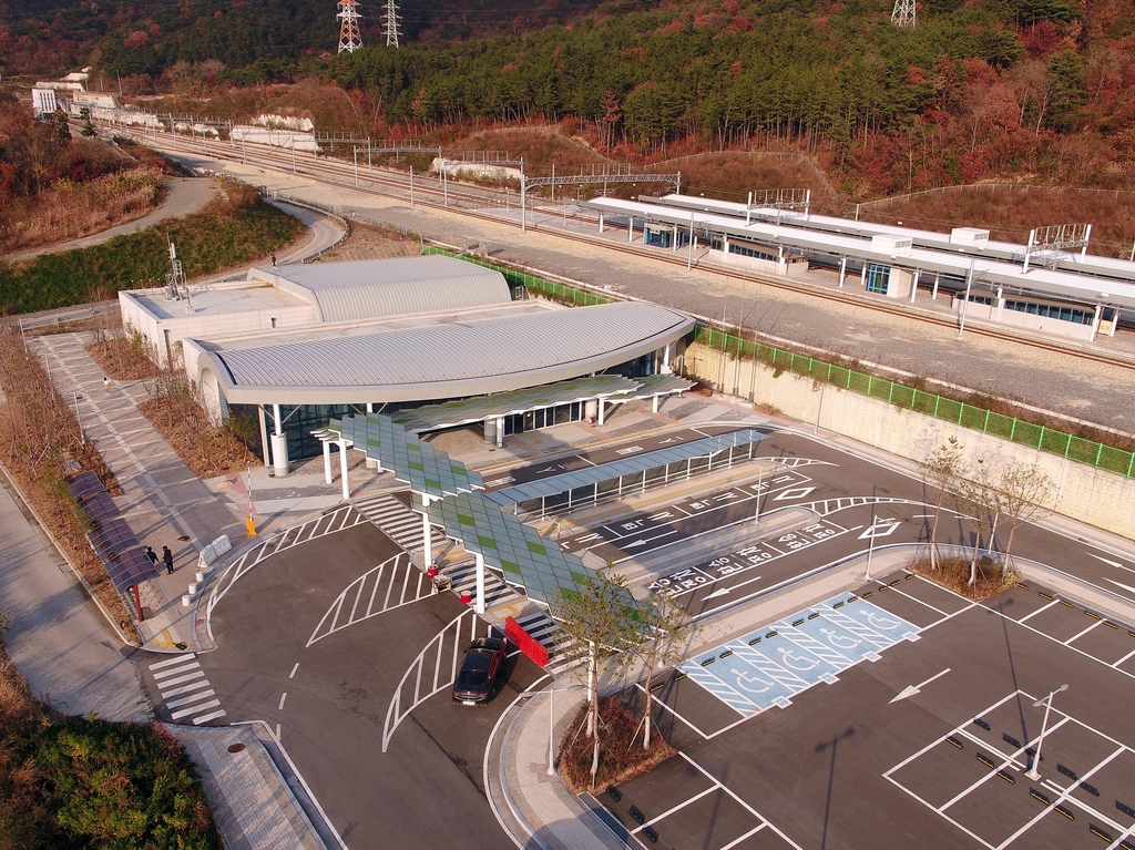 개통 앞둔 영남권 복선전철 타보니…동대구→울산 태화강 84분 주파