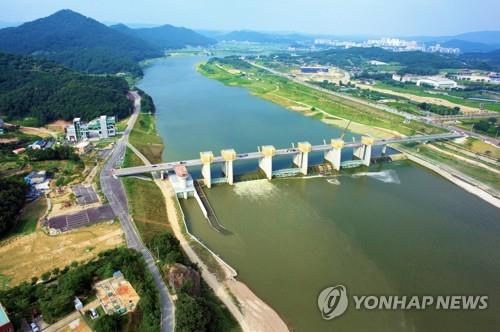 "백제문화제 기간에 공주보 담수로 흰수마자 사라져"