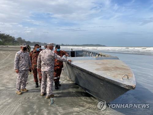 말레이서 불법 이민보트 전복…11명 사망·25명 실종(종합)