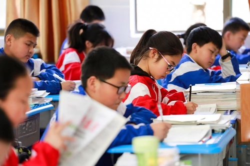 중국 사교육 시장 소멸단계…초강력 규제로 사교육업체 84% 급감