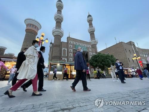 美 '신장産 제품 수입금지법'…태양광 공급망 직격하나