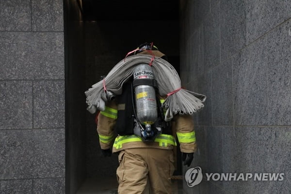 '화재예방 3법' 내년 시행…"빈틈없는 소방안전 강국 만든다"