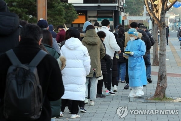 유학생 접촉자도 오미크론 의심…서울시 "4명 조사 중"