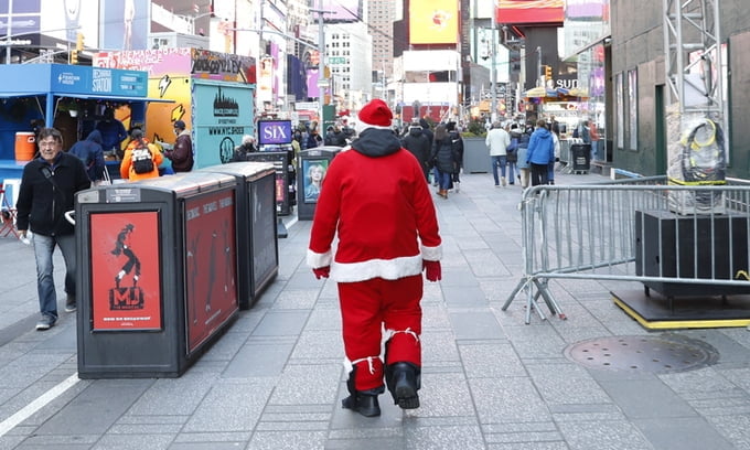 "산타도 노력해야 더 많이 벌어요"...美 산타는 고수익 일자리