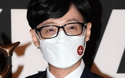 '동분서주' 유재석의 책임감, 코로나 확진에도 뛰어다닌 런닝맨[TEN피플]