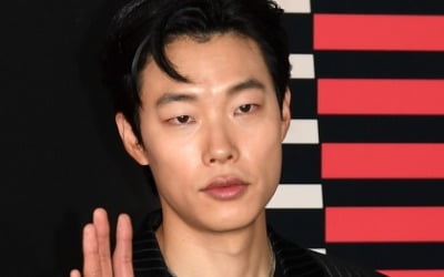[공식] 류준열, '더 킹' 한재림 감독과 '머니게임'으로 재회? "긍정 검토"
