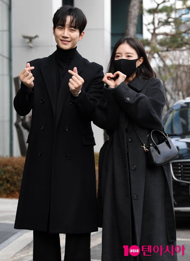 [TEN 포토] '옷소매' 이준호-이세영 '보기만해도 설레는 투샷'