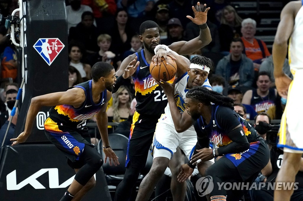 [고침] 스포츠(NBA 피닉스, 골든스테이트 꺾고 17연승…서…)