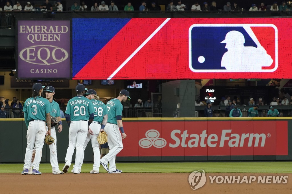 MLB 직장폐쇄, FA 협상 등 모든 행정업무 중단…김광현도 영향