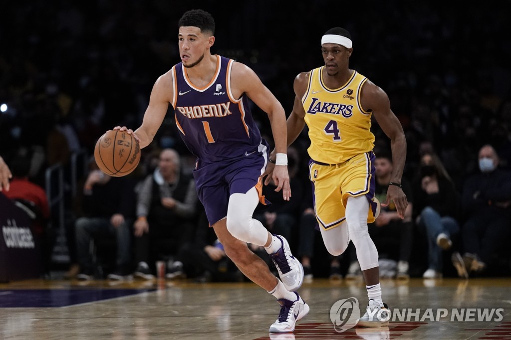 NBA 피닉스, 르브론만 터지는 레이커스 제압…4연승 선두 질주