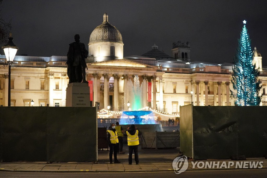 코로나 거침없는 확산 속 지구촌 불안한 새해맞이