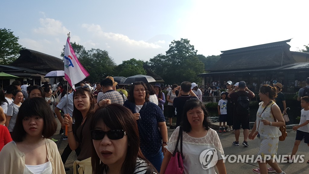 [이슈 In] "中관광객 없어 오히려 쾌적"…'뉴노멀'에 적응하는 일본